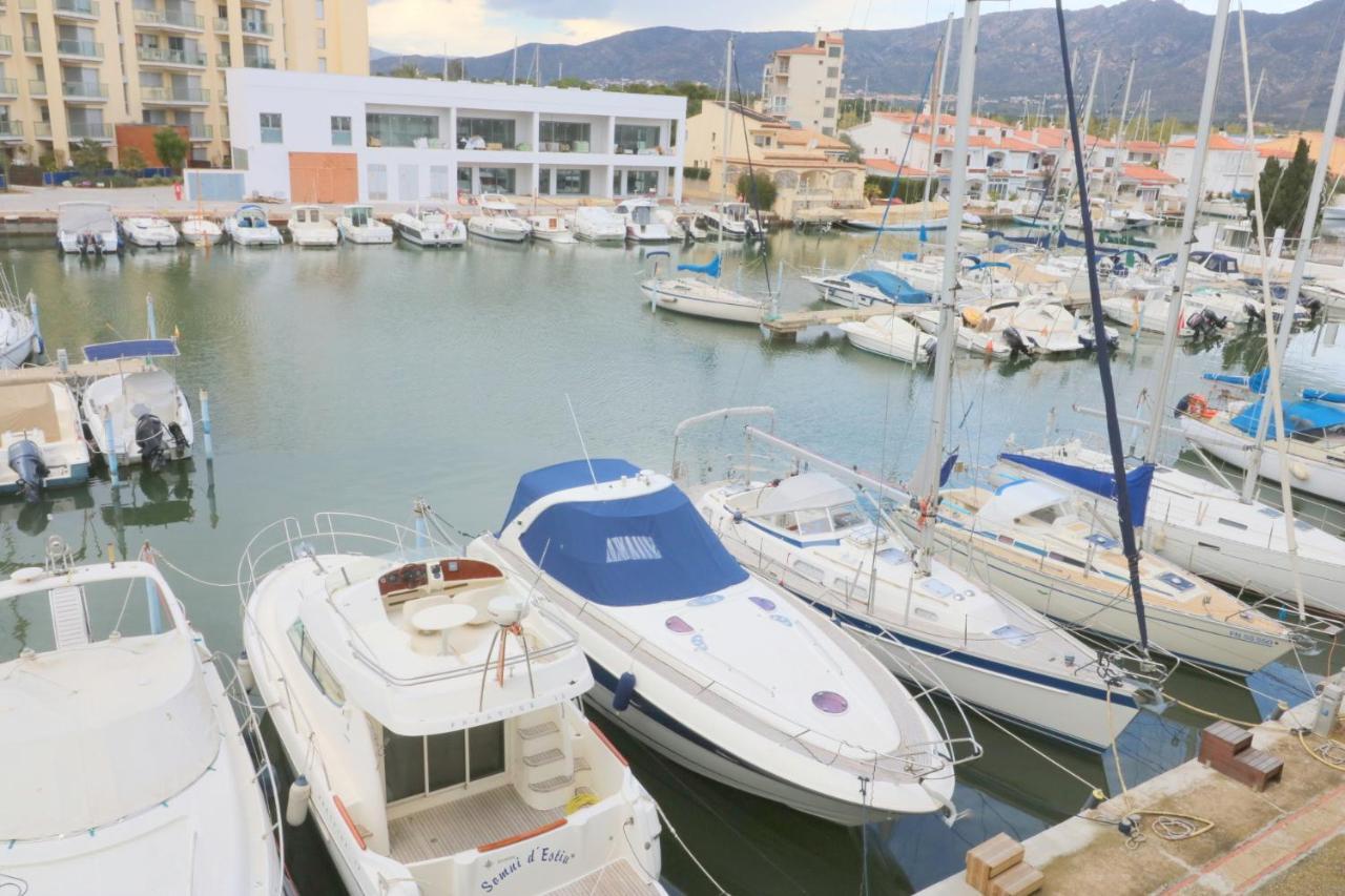 R. Marine II Daire Roses Dış mekan fotoğraf